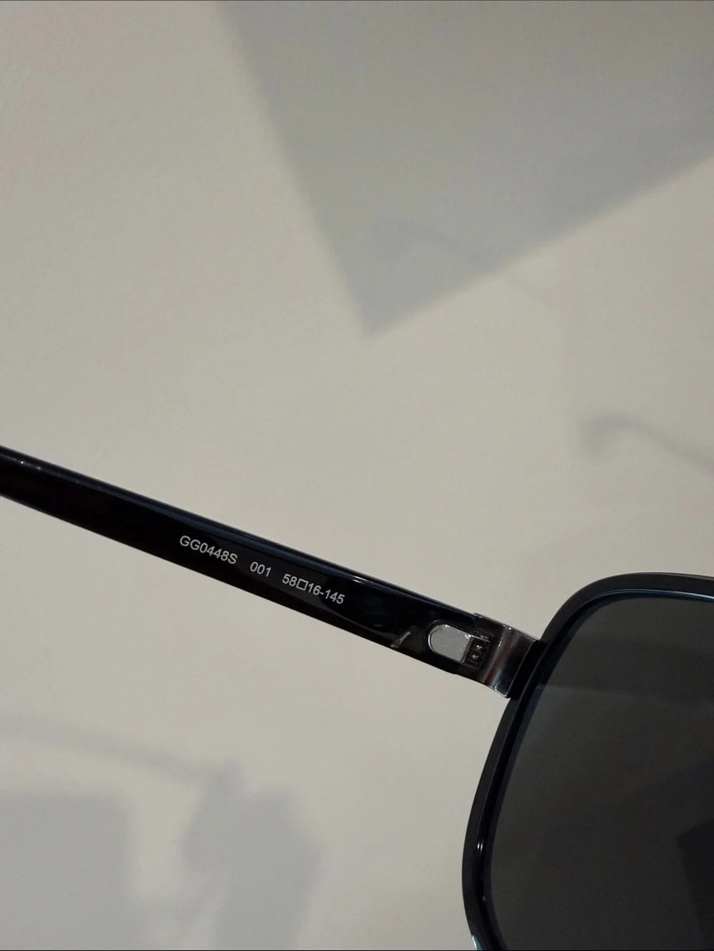 Gucci Black Aviator Sunglasses with Dark Lenses